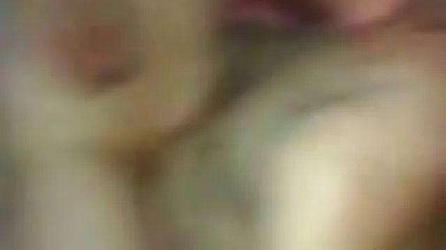 زن آسیایی برای ساده لوحی او بهترین فیلم سکسی داستانی پرداخت می شود با رابطه جنسی در یک ون بدون پلاک